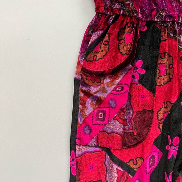 Ultra Violet: Stretch Velvet Romper w pockets Girl 5yr (boutique designer LA) - Picture 2 of 3